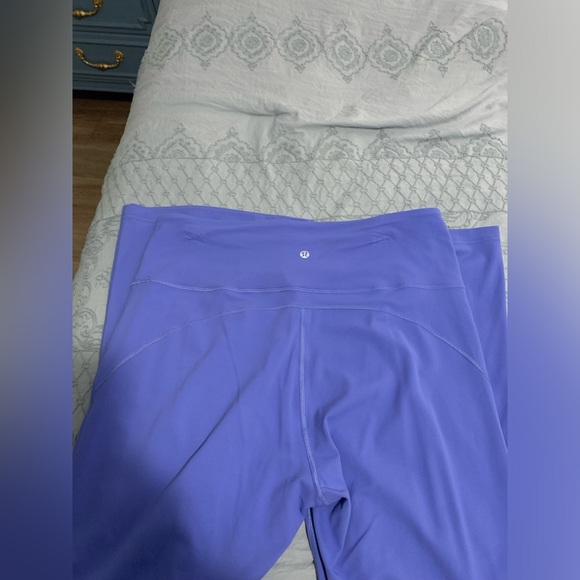 Size 14 Purple Lululemon Flare Yoga Pants - Picture 3 of 4
